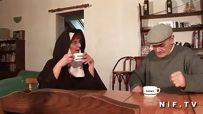 مرد تورم دو دختر را در کانال فیلم سکسی در هاتگرام لباس زیر زنانه لعنتی