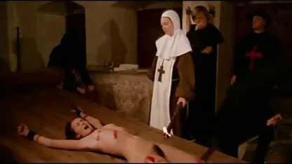 گزیده ای از تلیسه هایی کانال فيلم سکسي در تلگرام که بعد از رابطه جنسی مایع منی را بر روی صورت خود می خورند